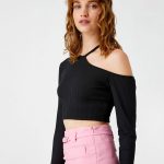 Crop T-Shirt Long Sleeve Window Detailed - Image 2